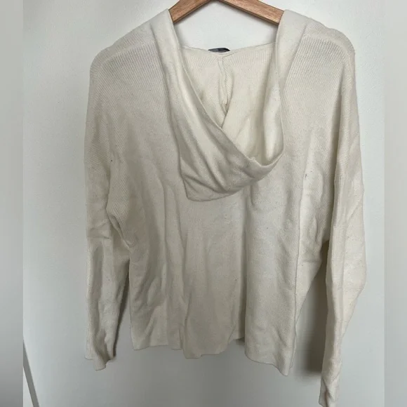 Tahari V-Neck Hooded Sweater in Cream - Picture 4 of 5